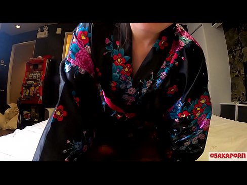 ❤️ Ung cosplay tjej älskar sex till orgasm med en spruta i en hästskötare och en avsugning. Asiatisk tjej med hårig fitta och vackra bröst i traditionell japansk dräkt i amatörvideo som visar onani med knullleksaker. Sakura 3 OSAKAPORN. Pornvideo at sv.pornobot.ru ❌️