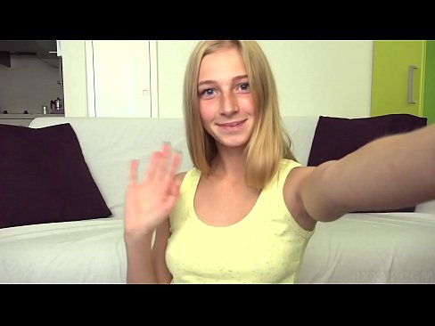 ❤️ När jag är uttråkad onanerar jag lätt min rosa fitta. Pornvideo at sv.pornobot.ru ❌️