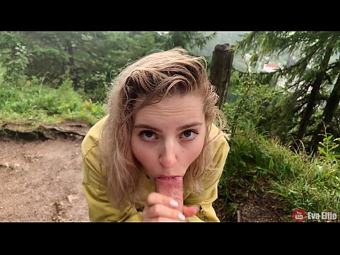 ❤️ Tjej sväljer sperma efter en offentlig avsugning - Eva Elfi Pornvideo at sv.pornobot.ru ❌️